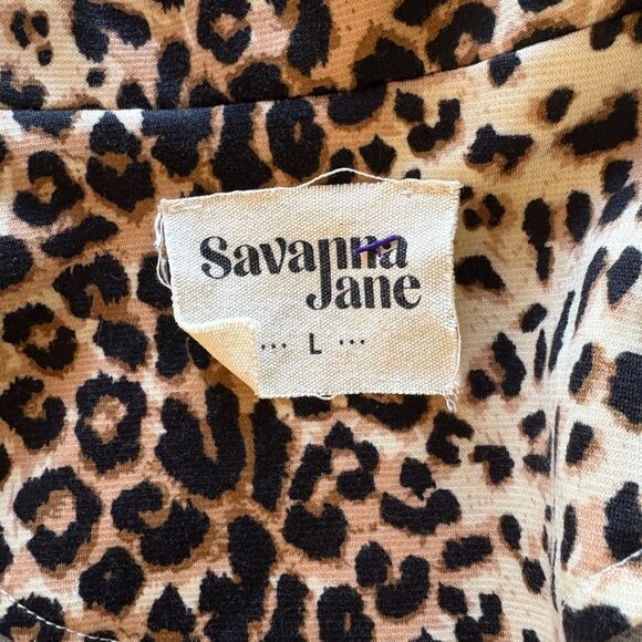 Savannah Animal Print Blazer With Roll Tab Sleeves - Picture 4 of 5